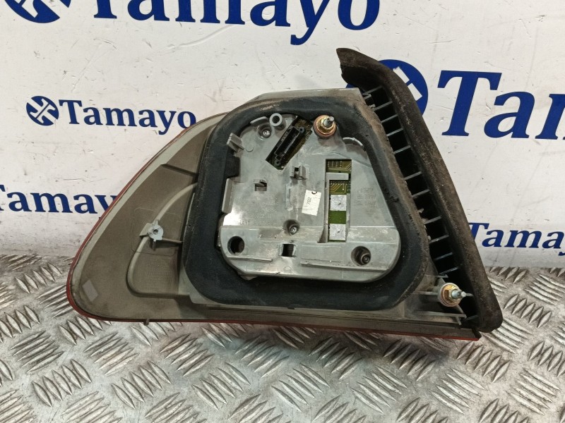 Recambio de piloto trasero derecho para bmw 3 coupé (e46) 330 cd referencia OEM IAM 6937450  