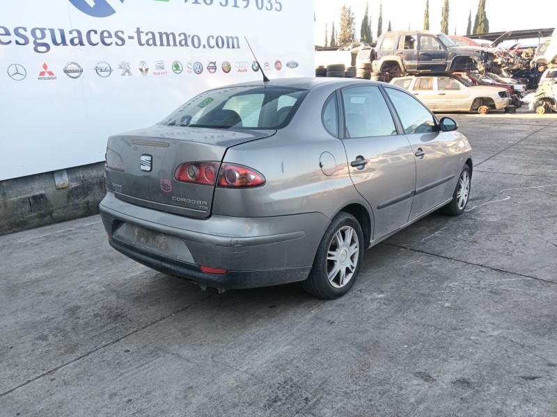 seat cordoba (6l2) del año 2003