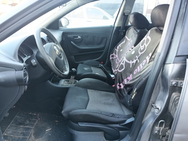 seat cordoba (6l2) del año 2003