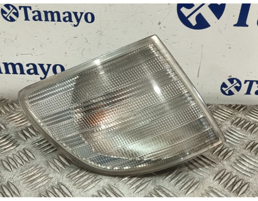 Recambio de piloto delantero derecho para mercedes-benz vito (w638) caja cerrada 2.1 cc referencia OEM IAM 6388200921  