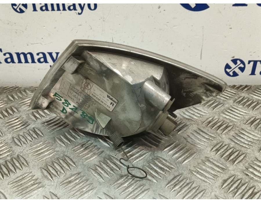 Recambio de piloto delantero derecho para mercedes-benz vito (w638) caja cerrada 2.1 cc referencia OEM IAM 6388200921  