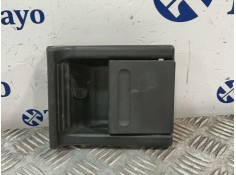 Recambio de maneta interior trasera derecha para mercedes-benz vito (w638) caja cerrada 2.1 cc referencia OEM IAM A6387660078  
