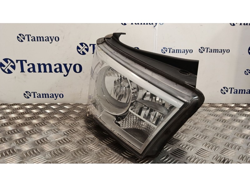Recambio de faro derecho para hyundai h350 furgoneta 2.5 crdi referencia OEM IAM 9210259  