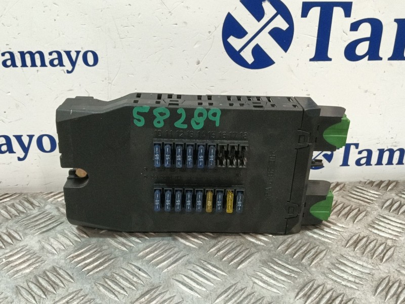 Recambio de caja reles / fusibles para mercedes-benz vito (w638) caja cerrada 2.1 cc referencia OEM IAM 00005400650  