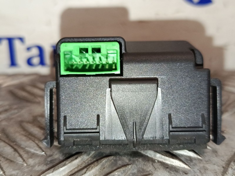 Recambio de modulo electronico para mazda cx-3 (dk) 2.0 skyactiv-g (dk5w, dk6w) referencia OEM IAM D11B67XD0  