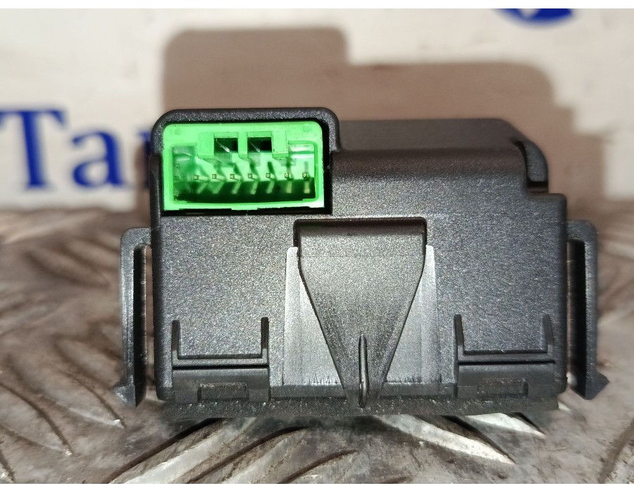 Recambio de modulo electronico para mazda cx-3 (dk) 2.0 skyactiv-g (dk5w, dk6w) referencia OEM IAM D11B67XD0  