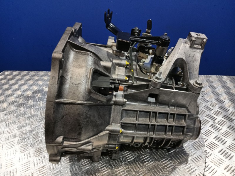 Recambio de caja cambios para ford focus c-max (dm2) 1.6 tdci referencia OEM IAM 6M5R7002YC  