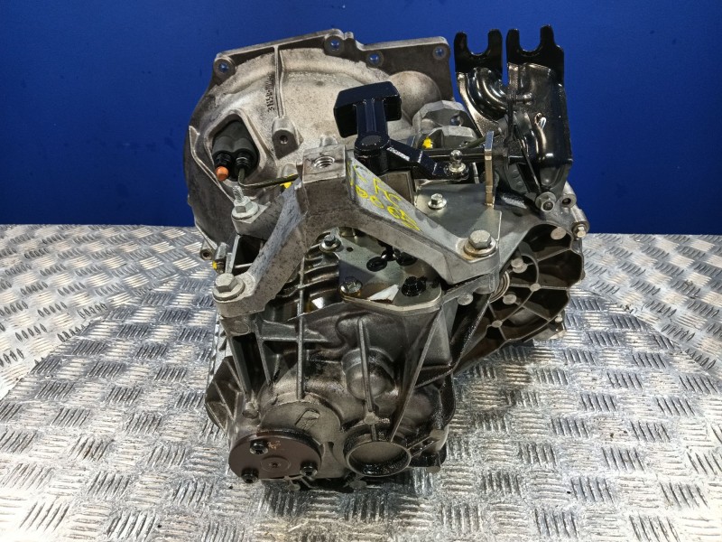 Recambio de caja cambios para ford focus c-max (dm2) 1.6 tdci referencia OEM IAM 6M5R7002YC  