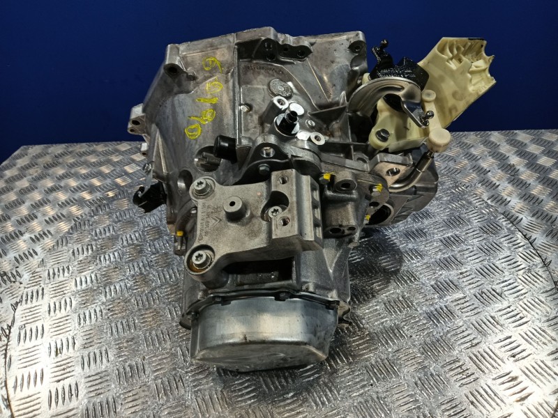 Recambio de caja cambios para citroën c3 ii (sc_) 1.6 bluehdi 75 referencia OEM IAM 20ET31  