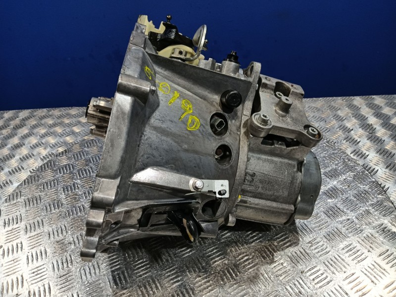 Recambio de caja cambios para citroën c3 ii (sc_) 1.6 bluehdi 75 referencia OEM IAM 20ET31  