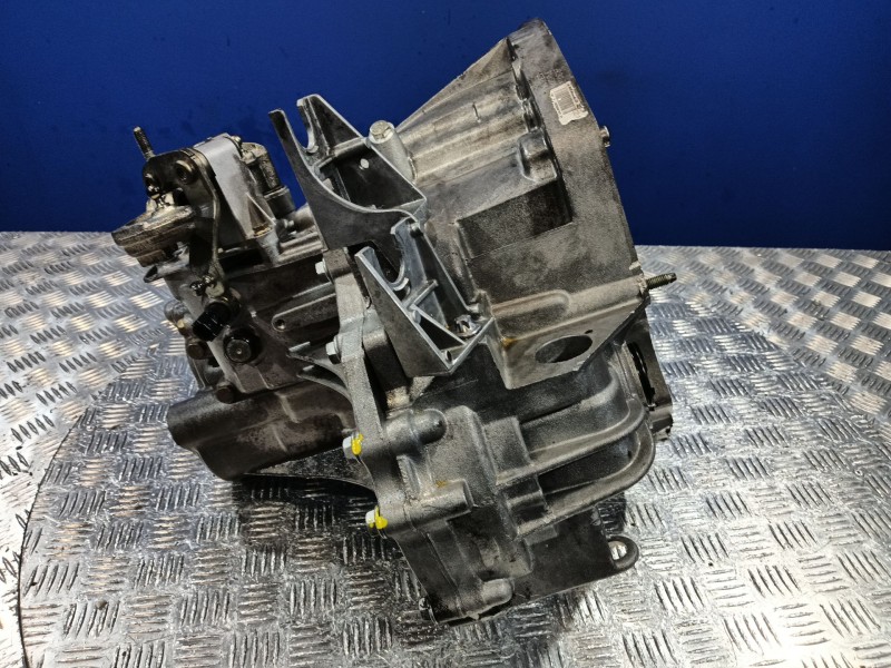 Recambio de caja cambios para renault scénic ii (jm0/1_) 1.9 dci (jm14) referencia OEM IAM ND0002  