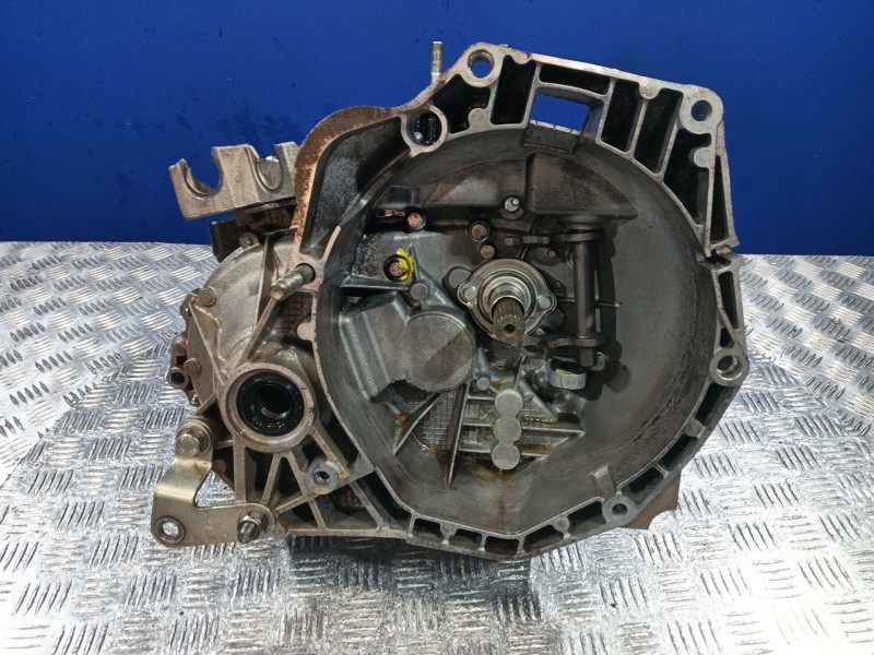 Recambio de caja cambios para fiat doblo cargo (263_) 1.3 d multijet referencia OEM IAM 55241803  