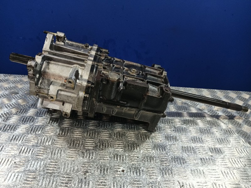 Recambio de caja cambios para land rover discovery ii (l318) 2.5 td5 4x4 referencia OEM IAM TRE100690 TF6816 