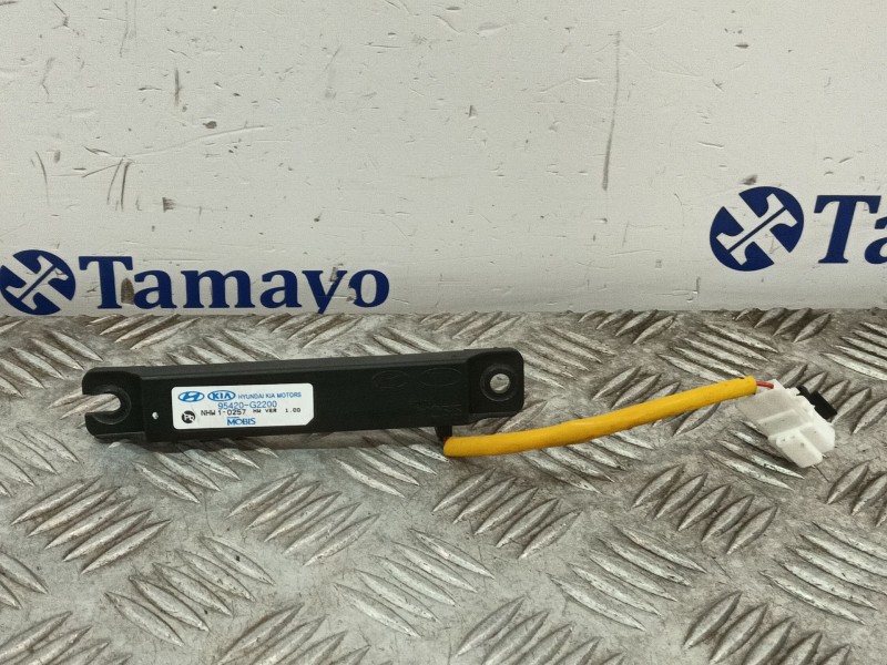 Recambio de antena para hyundai ioniq (ae) 1.6 gdi hybrid referencia OEM IAM 95420G2200  