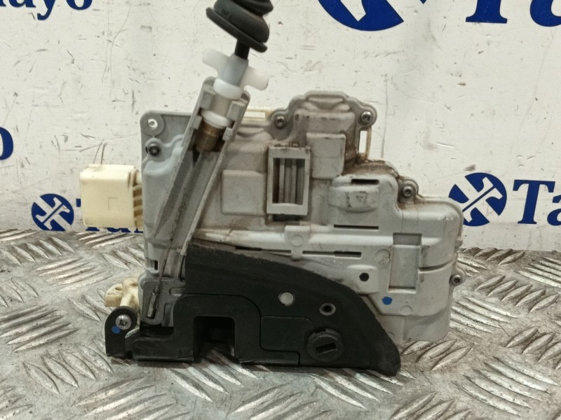 Recambio de cerradura puerta trasera derecha para volkswagen passat b7 variant (365) 2.0 tdi referencia OEM IAM 3C4839016A  