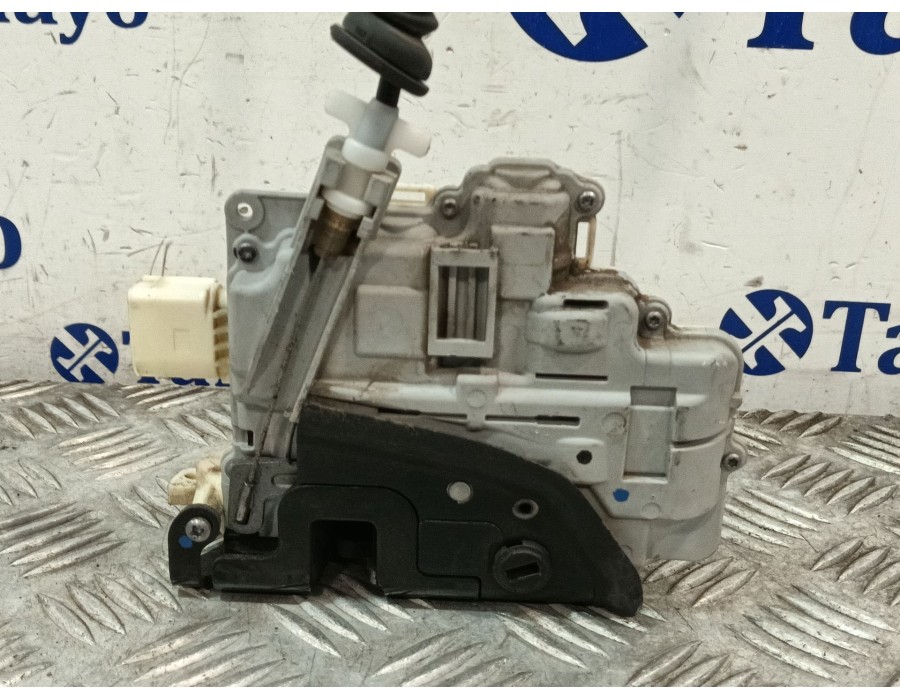 Recambio de cerradura puerta trasera derecha para volkswagen passat b7 variant (365) 2.0 tdi referencia OEM IAM 3C4839016A  
