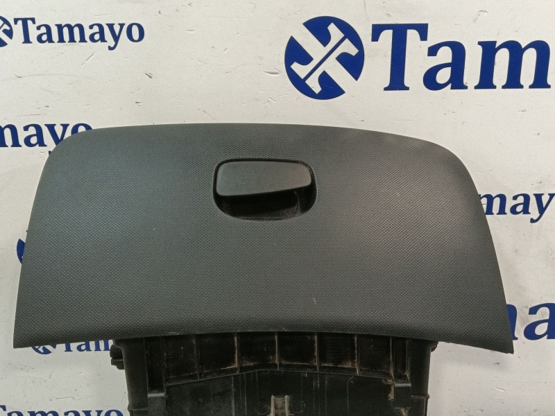 Recambio de guantera para renault clio iv referencia OEM IAM 681087227R 11136218X 