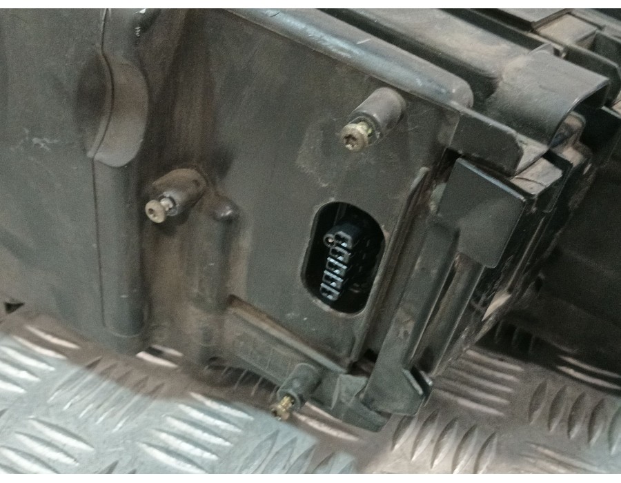 Recambio de faro derecho para audi a8 d3 (4e2, 4e8) 4.2 tdi quattro referencia OEM IAM 15815400RE 4E0941030CD 