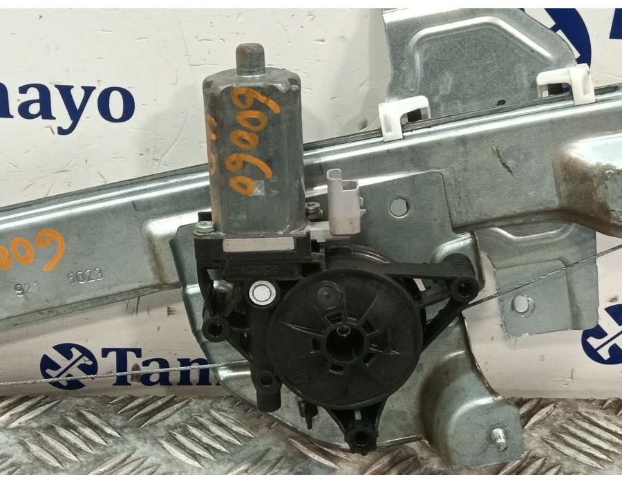 Recambio de elevalunas delantero derecho para citroën c3 iii (sx) 1.2 puretech 82 referencia OEM IAM 9840154480  