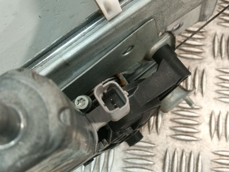 Recambio de elevalunas delantero derecho para citroën c3 iii (sx) 1.2 puretech 82 referencia OEM IAM 9840154480  