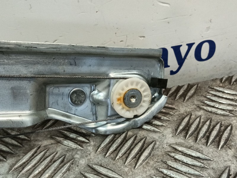 Recambio de elevalunas delantero derecho para citroën c3 iii (sx) 1.2 puretech 82 referencia OEM IAM 9840154480  