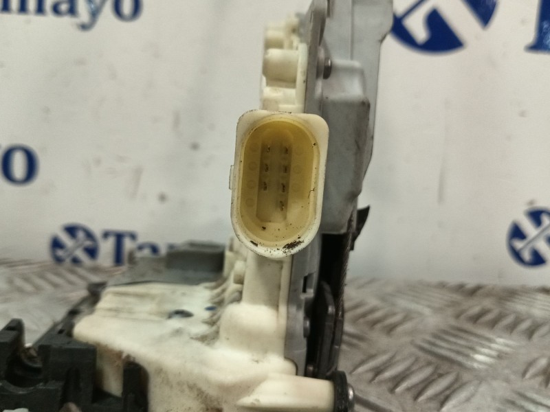 Recambio de cerradura puerta delantera derecha para volkswagen passat b7 variant (365) 2.0 tdi referencia OEM IAM CZ3C1837016A  