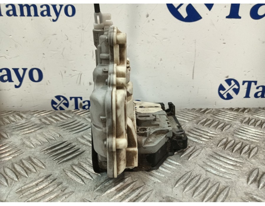 Recambio de cerradura puerta delantera derecha para volkswagen passat b7 variant (365) 2.0 tdi referencia OEM IAM CZ3C1837016A  