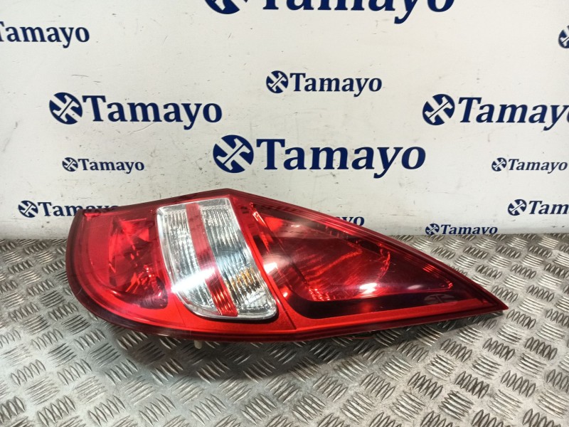 Recambio de piloto trasero derecho para hyundai i30 (fd) 1.4 referencia OEM IAM 924022R0  
