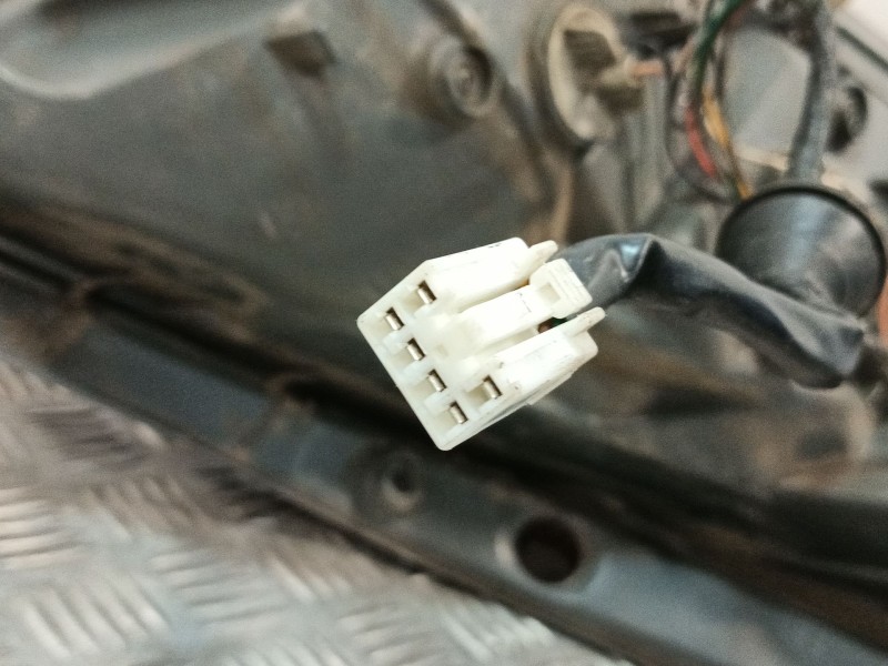 Recambio de piloto trasero derecho para hyundai i30 (fd) 1.4 referencia OEM IAM 924022R0  