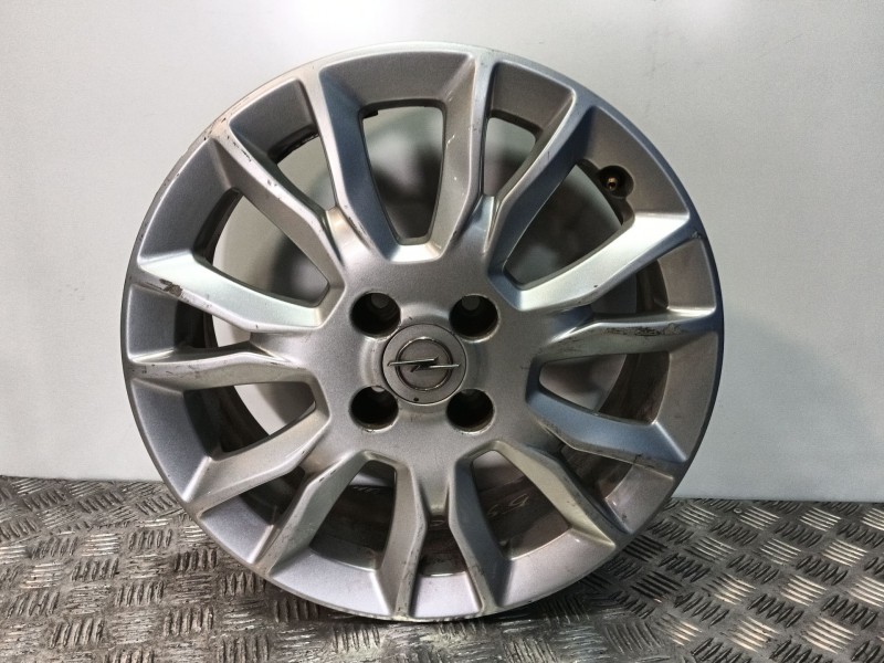 Recambio de llanta para opel corsa d (s07) 1.4 (l08, l68) referencia OEM IAM 13276451  