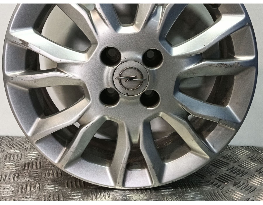 Recambio de llanta para opel corsa d (s07) 1.4 (l08, l68) referencia OEM IAM 13276451  