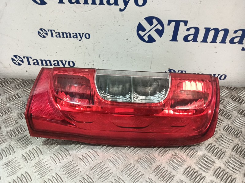 Recambio de piloto trasero derecho para fiat qubo (225_) 1.4 (225axa1a, 225cxa1a) referencia OEM IAM 01391432080  