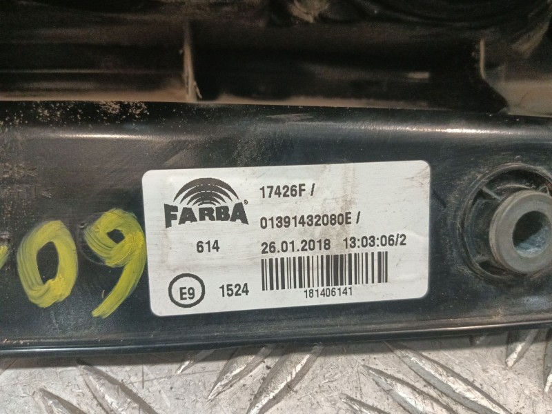 Recambio de piloto trasero derecho para fiat qubo (225_) 1.4 (225axa1a, 225cxa1a) referencia OEM IAM 01391432080  