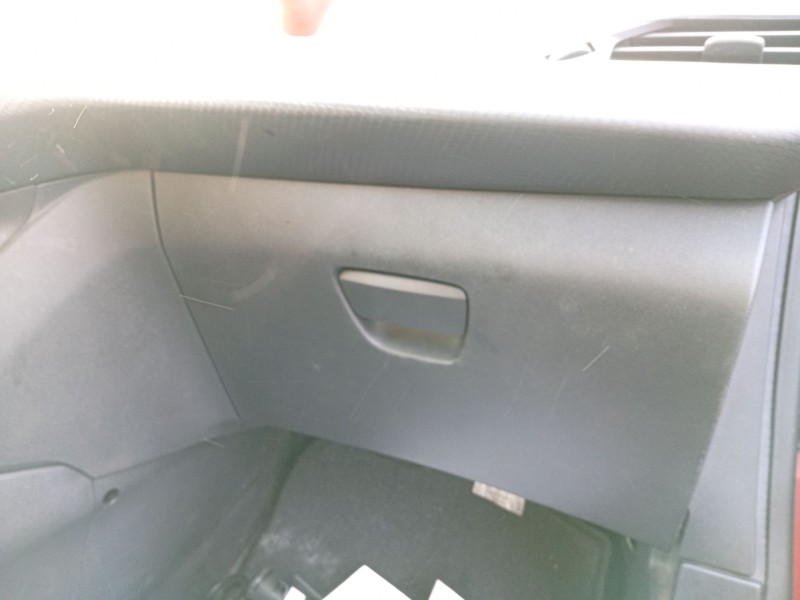 Recambio de guantera para peugeot 208 i (ca_, cc_) 1.2 vti 68 / puretech 68 referencia OEM IAM 96728471MA  