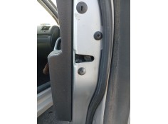 Recambio de cerradura puerta delantera derecha para volkswagen golf v (1k1) 2.0 tdi referencia OEM IAM 3D1837016AC / 3D1837016AE