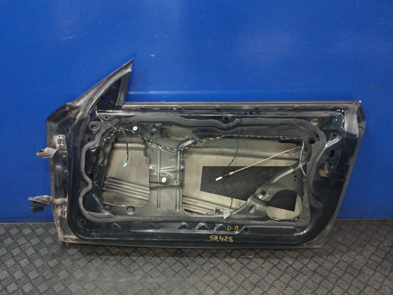 Recambio de puerta delantera derecha para bmw 1 (e81) 120 d referencia OEM IAM   