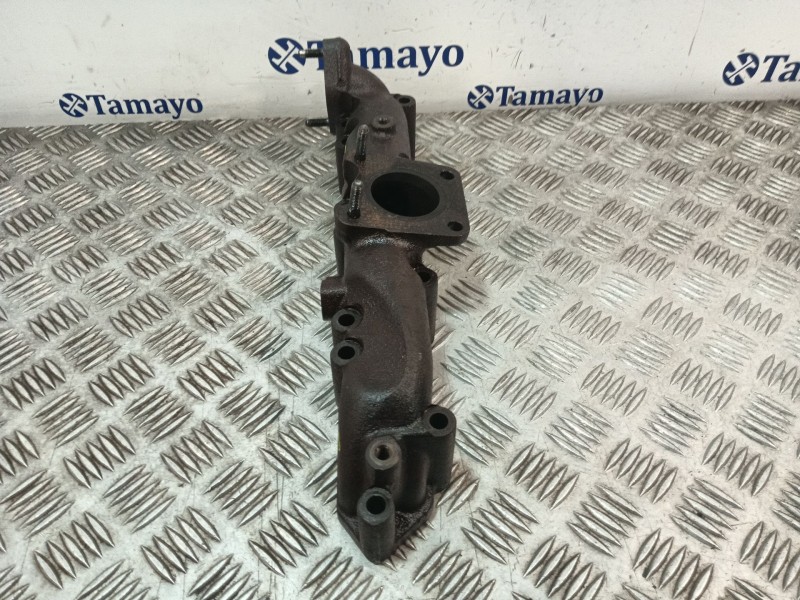 Recambio de colector escape para kia carnival referencia OEM IAM VGT  