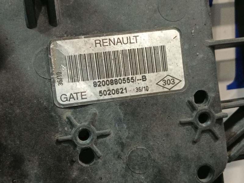Recambio de electroventilador para dacia duster 1.6 16v cat referencia OEM IAM 8200880555B 5020621 
