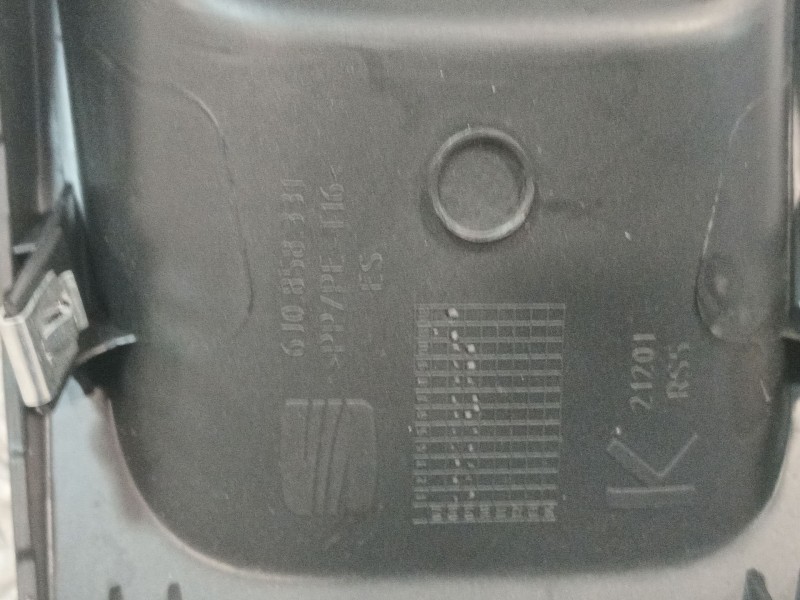 Recambio de consola central para seat ibiza iv (6j5, 6p1) 1.6 tdi referencia OEM IAM 6J0858331  