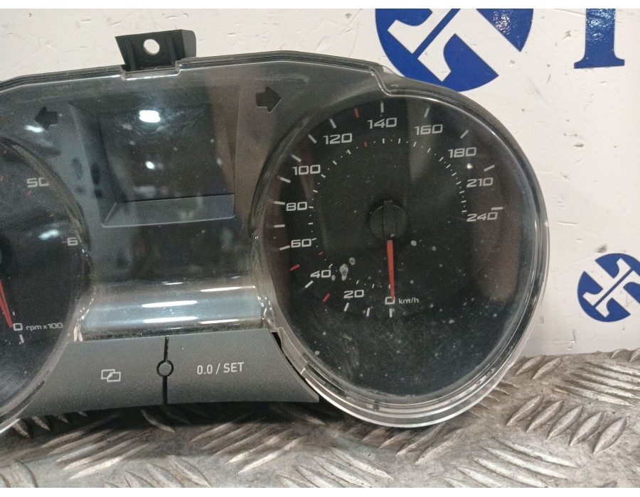 Recambio de cuadro instrumentos para seat ibiza iv (6j5, 6p1) 1.6 tdi referencia OEM IAM 6J0920801A A2C53332250 A2C53249979