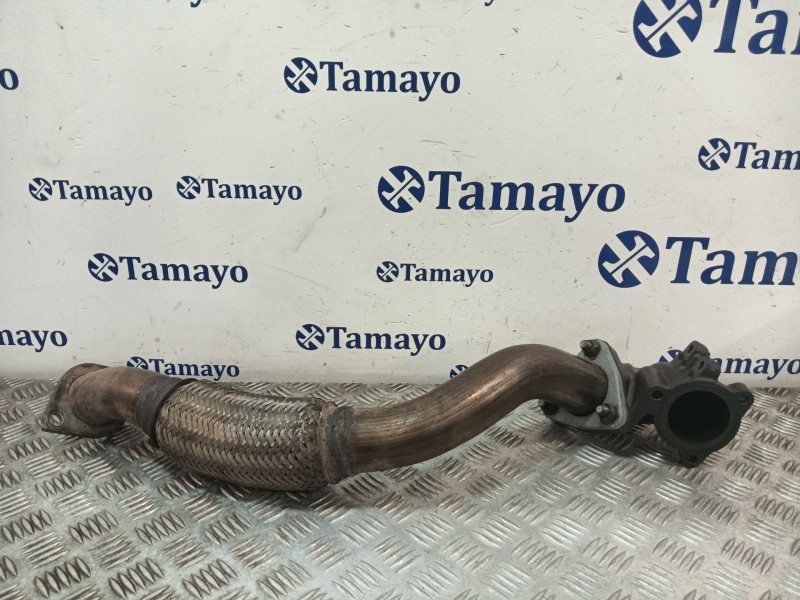 Recambio de tubo escape delantero para kia carnival referencia OEM IAM   