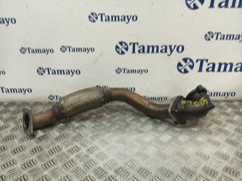 Recambio de tubo escape delantero para kia carnival referencia OEM IAM   