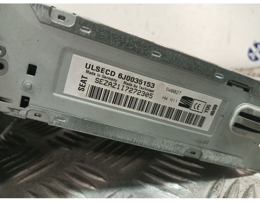 Recambio de sistema audio / radio cd para seat ibiza iv (6j5, 6p1) 1.6 tdi referencia OEM IAM 6J0035153  