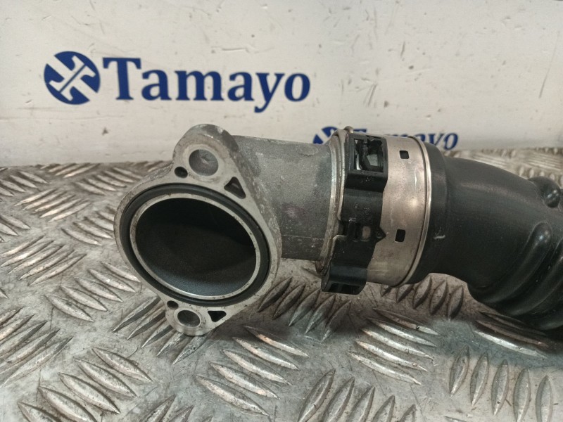 Recambio de tubo intercooler para land rover discovery iii (l319) 2.7 td 4x4 referencia OEM IAM 282602M400  