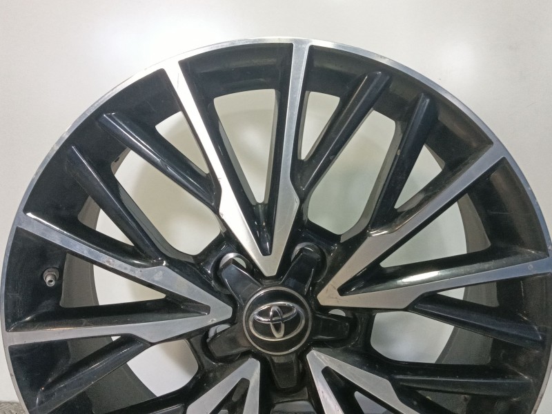Recambio de llanta para toyota c-hr (_x1_) 1.8 hybrid (zyx10_, zyx11_) referencia OEM IAM PW45710000  