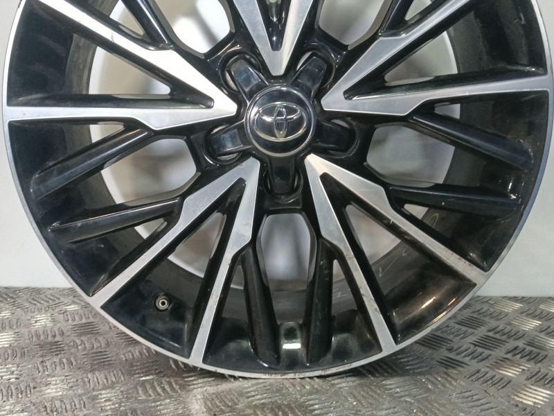 Recambio de llanta para toyota c-hr (_x1_) 1.8 hybrid (zyx10_, zyx11_) referencia OEM IAM PW45710000  