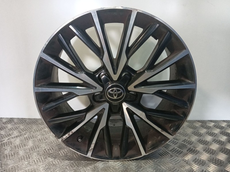 Recambio de llanta para toyota c-hr (_x1_) 1.8 hybrid (zyx10_, zyx11_) referencia OEM IAM PW45710000  