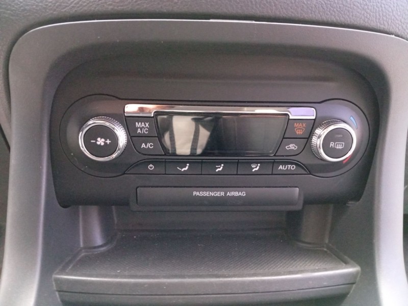 Recambio de mando climatizador para ford ka+ referencia OEM IAM   