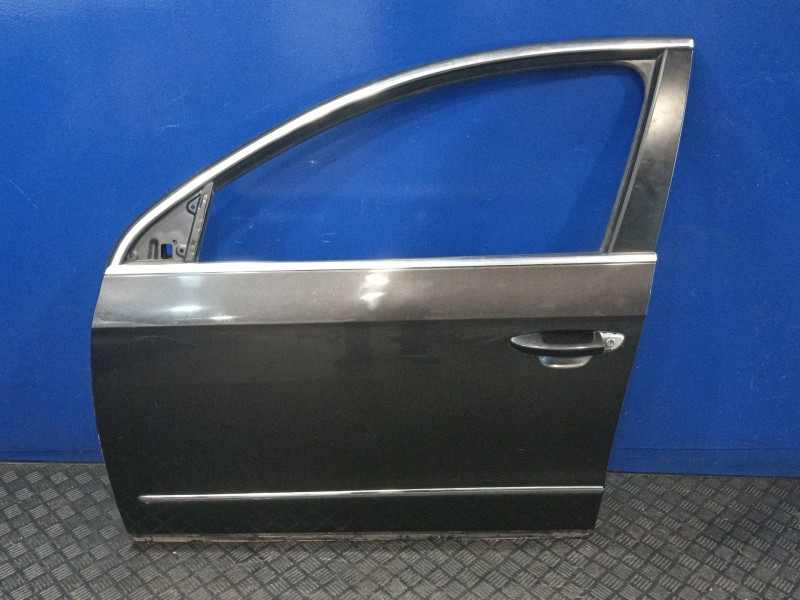 Recambio de puerta delantera izquierda para volkswagen passat berlina (3c2) referencia OEM IAM   