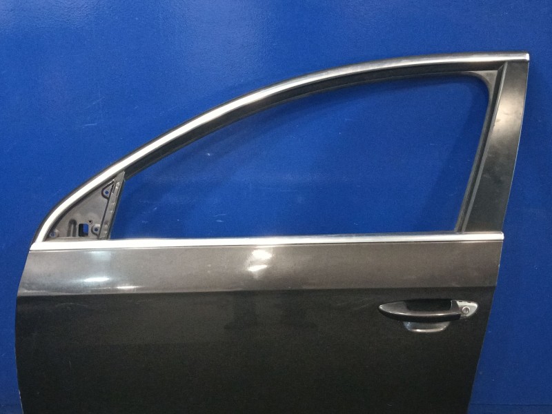 Recambio de puerta delantera izquierda para volkswagen passat berlina (3c2) referencia OEM IAM   